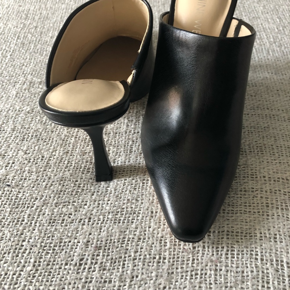 Nine West Shoes | Point- toe mules. size: 5 - Picture 5 of 7